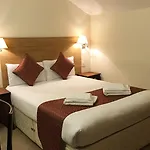 The Regency, Clifton فندق 4*