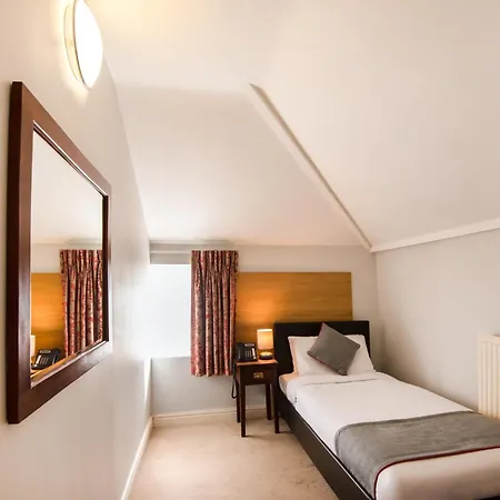 The Regency, Clifton 酒店