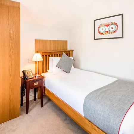 The Regency, Clifton ホテル 4*