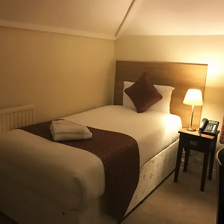 Готель The Regency, Clifton 4*