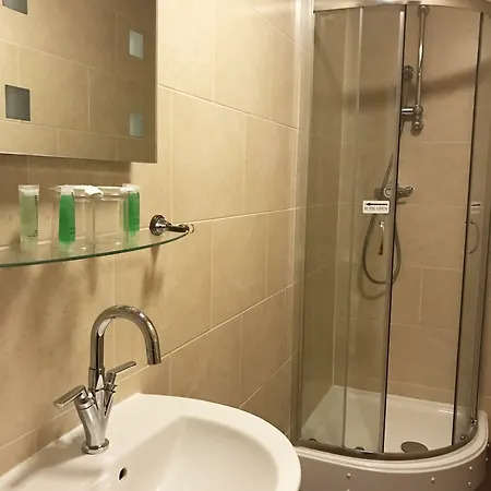 The Regency, Clifton 4*