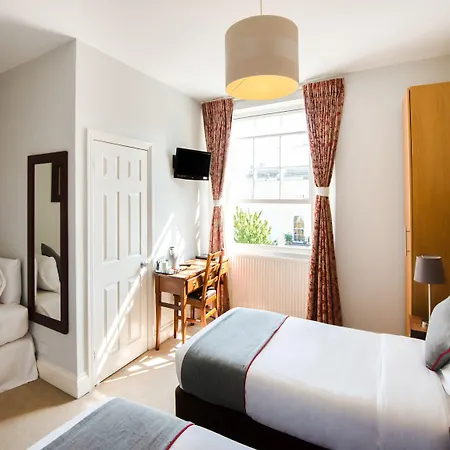 The Regency, Clifton Готель