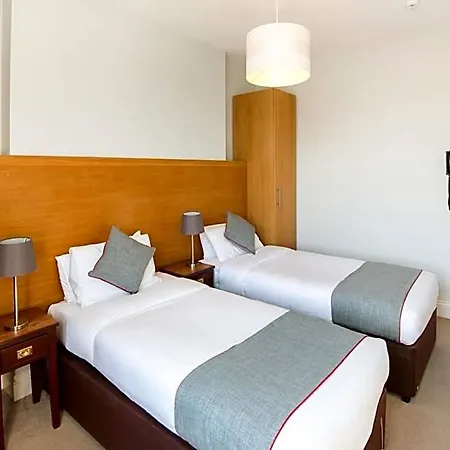 The Regency, Clifton 4*