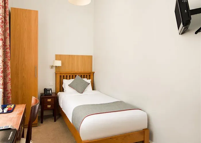 The Regency, Clifton