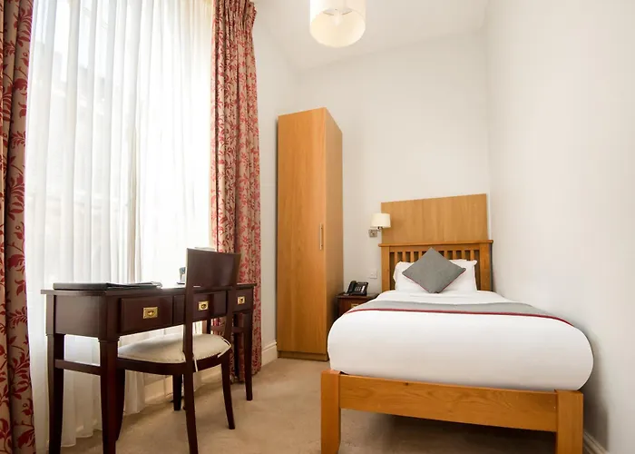 酒店 The Regency, Clifton 布里斯托