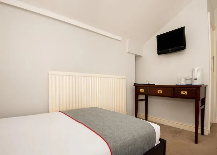 The Regency, Clifton