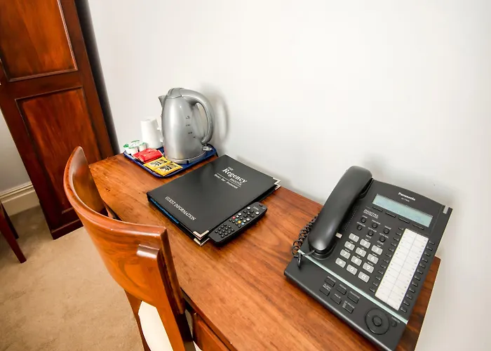 酒店 The Regency, Clifton 4*