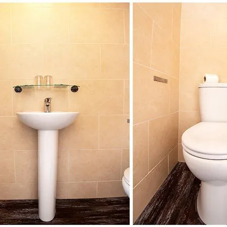 Oyo The Regency, Clifton Hotel 3*