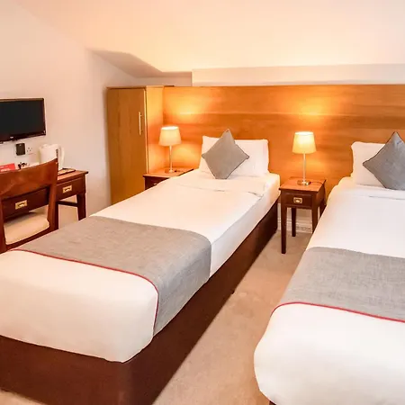 Oyo The Regency, Clifton Hotel