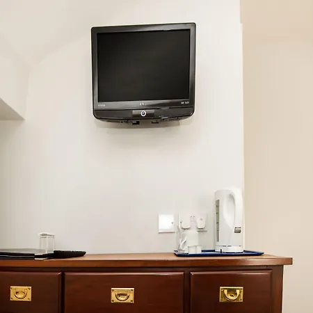 The Regency, Clifton 4*