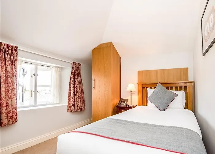 The Regency, Clifton 4*