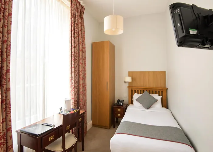 The Regency, Clifton Hotel 4*