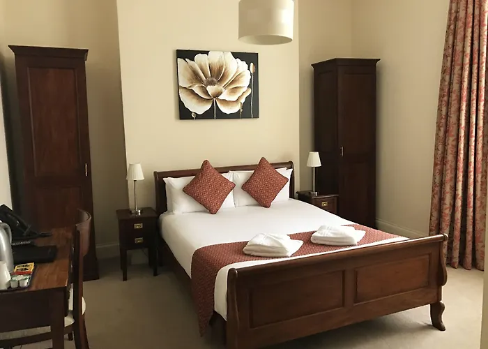 The Regency, Clifton