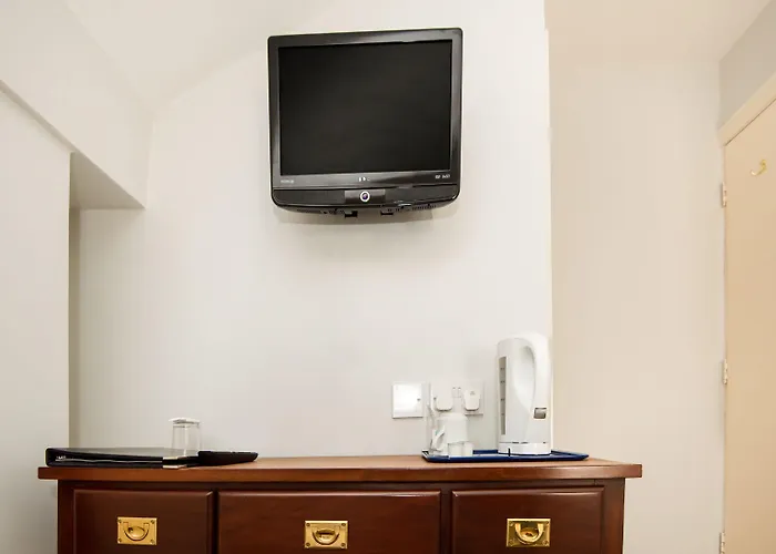 The Regency, Clifton 4*